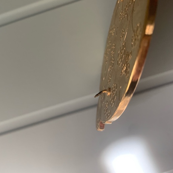 Disney Little Mermaid Pin - (READ DESCRIPTION) - Picture 2 of 3